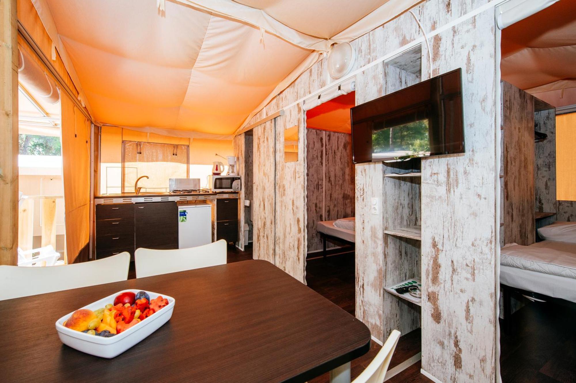 Zaton Holiday Resort Glamping Tents Nin Room photo