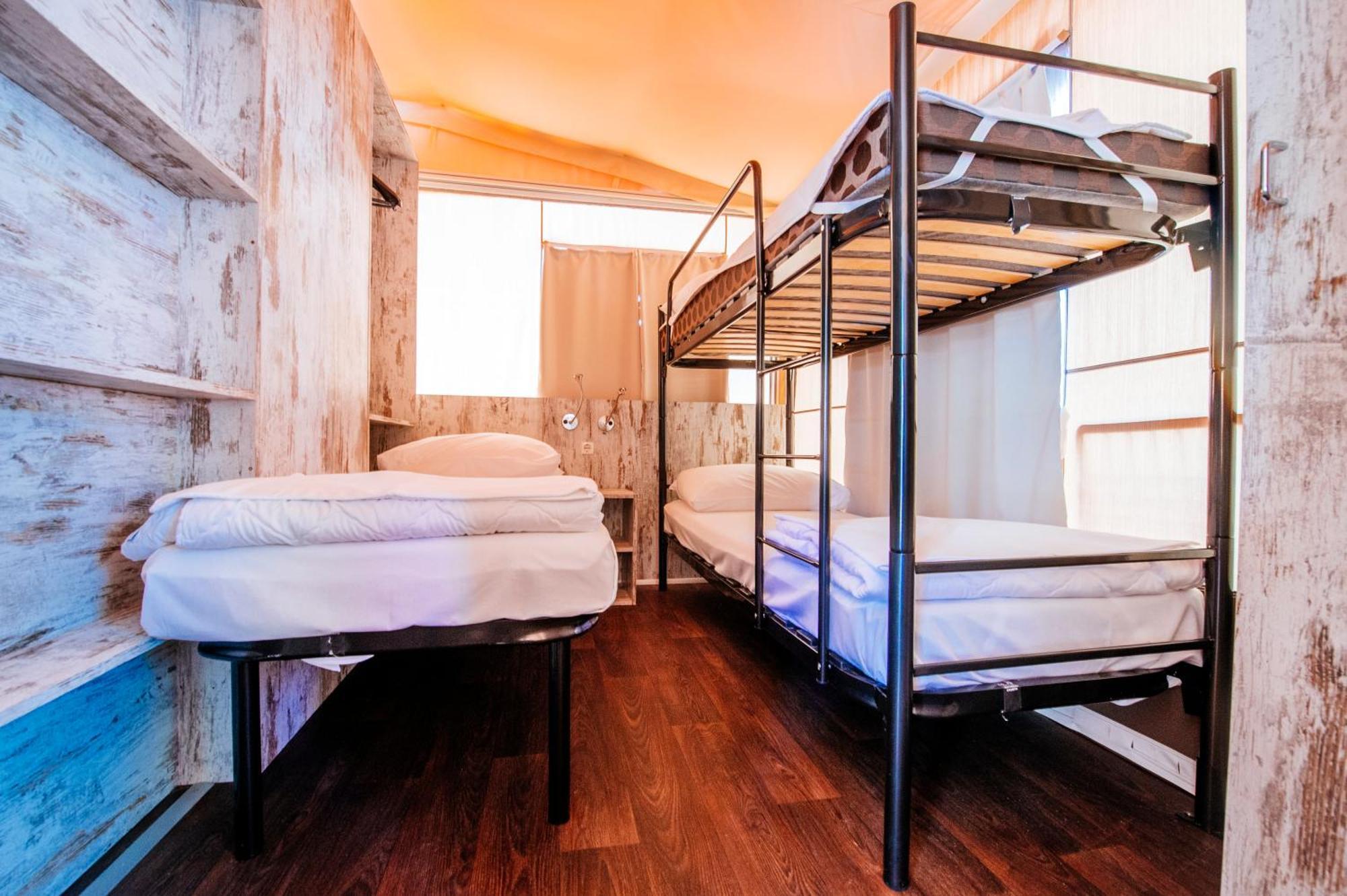 Zaton Holiday Resort Glamping Tents Nin Room photo